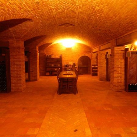 Villa Castel Martino à Cortemilia Extérieur photo
