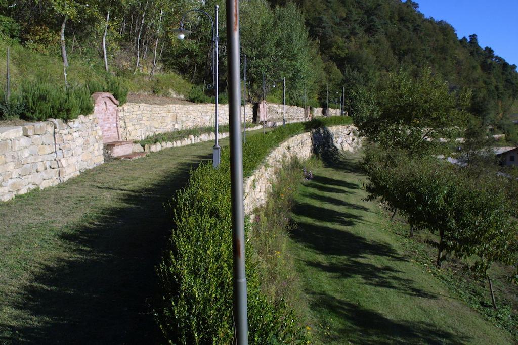 Villa Castel Martino à Cortemilia Extérieur photo