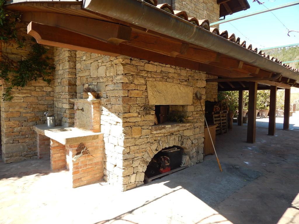 Villa Castel Martino à Cortemilia Extérieur photo
